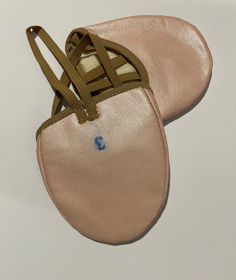 pink half shoes back